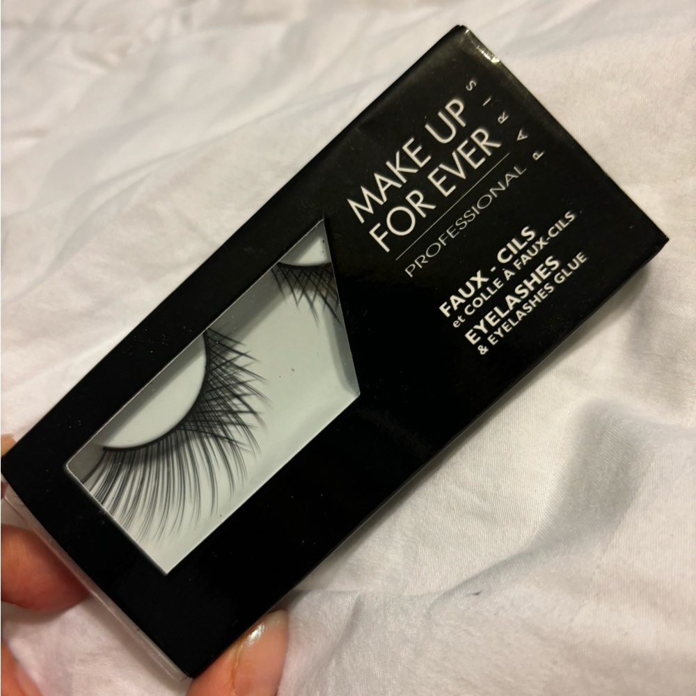 Makeup Forever Faux Eyelashes - 112 - NiB
